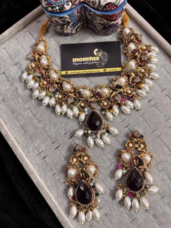 Turkish  necklace