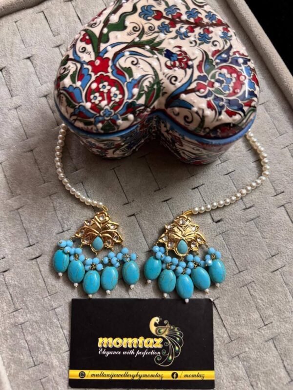 Multani studs