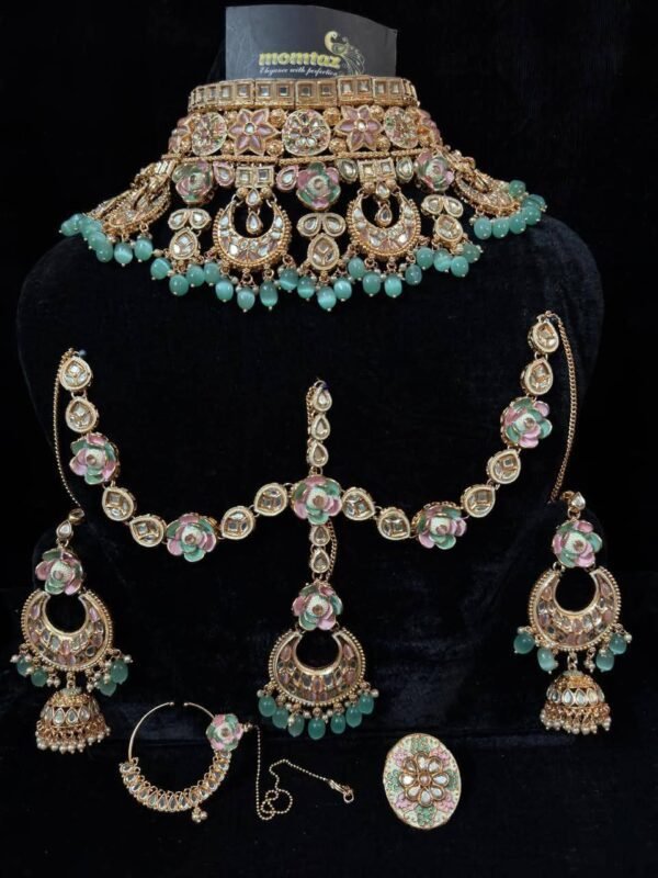 Indian kundan bridal jewelry