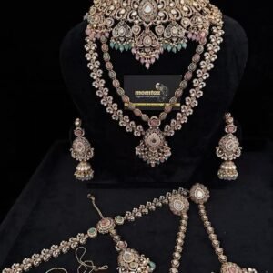 Indian kundan bridal jewelry