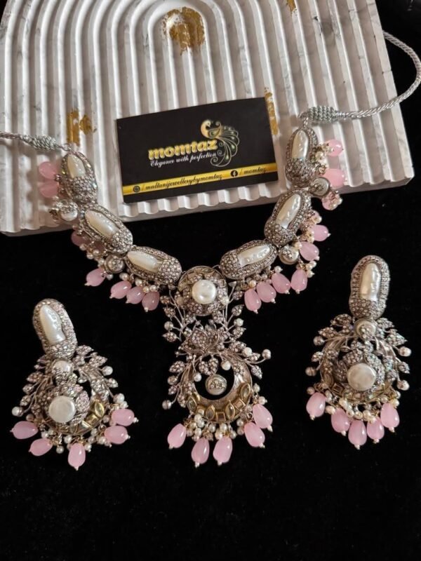 Turkish  necklace
